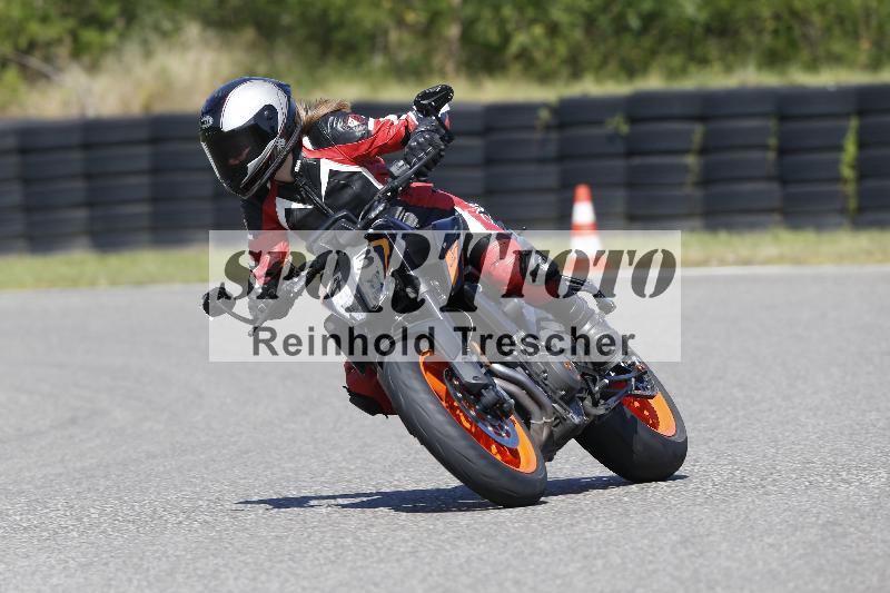 /Archiv-2025/48 25.08.2025 Cornu Master School ADR/gruen-vert/43